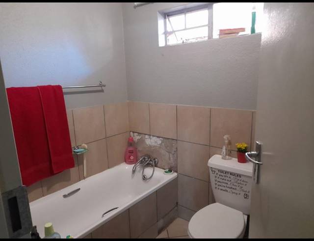 2 BEDROOM APARTMENT FOR SALE IN LOTUS GARDENS